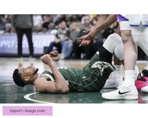 里弗斯回应球员工会疑虑 强调字母哥仍在康复中 关注健康最为重要